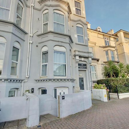 Southsea Getaway Apartment With Pool Table And Hot Tub Portsmouth Exterior foto